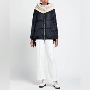 Holubar Shell Jacket navy blue & black size medium
NWOT